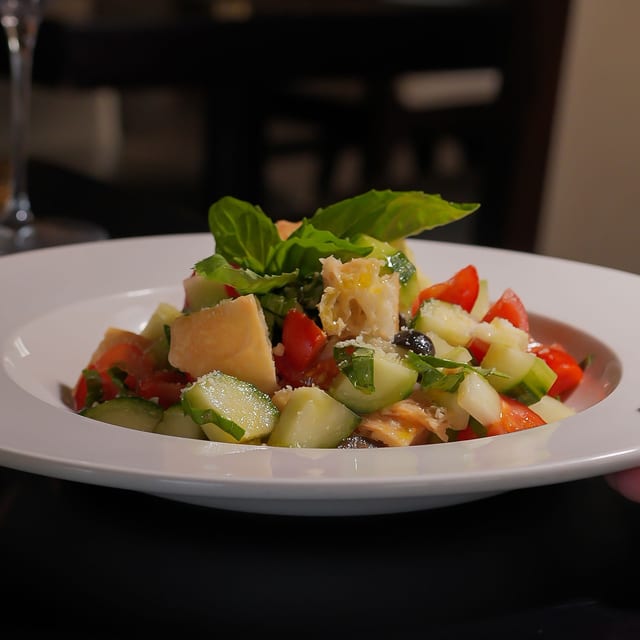 Panzanella Toscana.