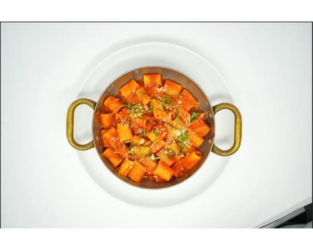 Rigatoni Crema Di Pomodoro.
