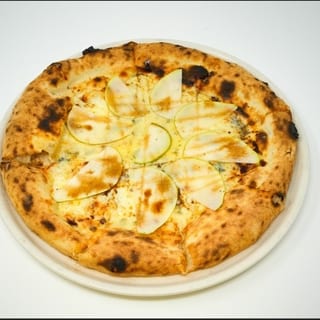 Gorgonzola e Pera Pizza